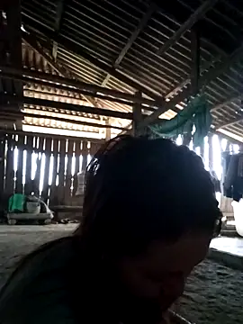 Snapshot of bonnie-00 chatting on April 15, 2026, 11:49 pm bonnie-00 online show from April 15, 2026, 11:49 pm