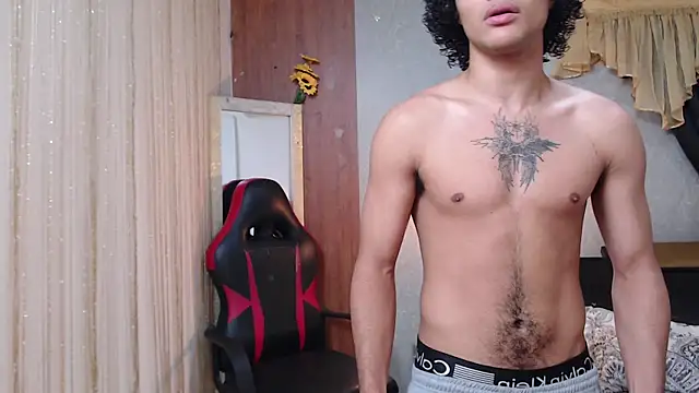 Snapshot of fire_drako_ chatting on April 21, 2026, 9:28 pm fire drako online show from April 21, 2026, 9:28 pm