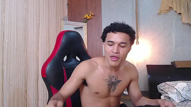 Snapshot of fire_drako_ chatting on May 10, 2026, 6:51 am fire drako online show from May 10, 2026, 6:51 am