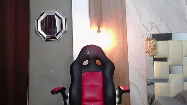 Snapshot of fire_drako_ chatting on May 12, 2026, 10:51 pm fire drako online show from May 12, 2026, 10:51 pm