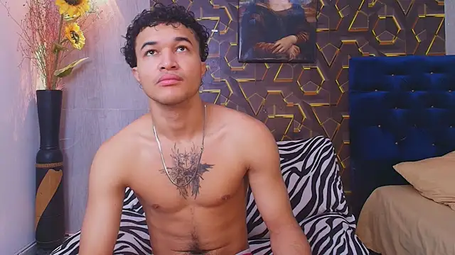 Snapshot of fire_drako_ chatting on May 20, 2026, 10:38 pm fire drako online show from May 20, 2026, 10:38 pm