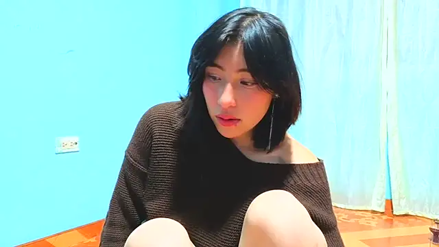 Sullyoonn online show from April 11, 2026, 5:12 am