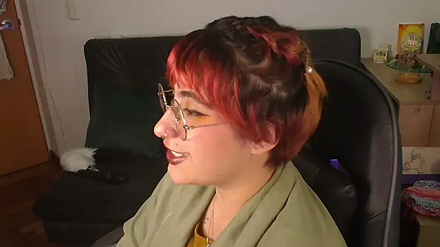 Snapshot of Miacatsito3 chatting on January 13, 2026, 2:39 am Miacatsito3 online show from January 13, 2026, 2:39 am