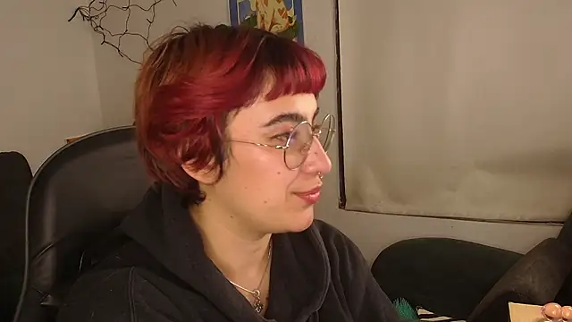 Miacatsito3 online show from February 6, 2026, 12:37 am