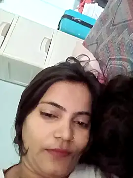 Snapshot of SexyIra89 chatting on November 24, 2025, 4:45 am SexyIra89 online show from November 24, 2025, 4:45 am