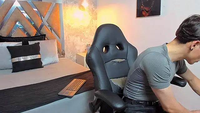 kraven lust online show from October 24, 2025, 3:14 am