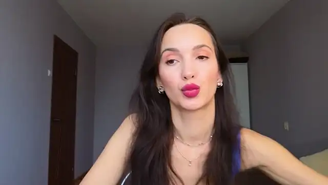 Lillian-Clark online show from January 8, 2026, 9:33 am