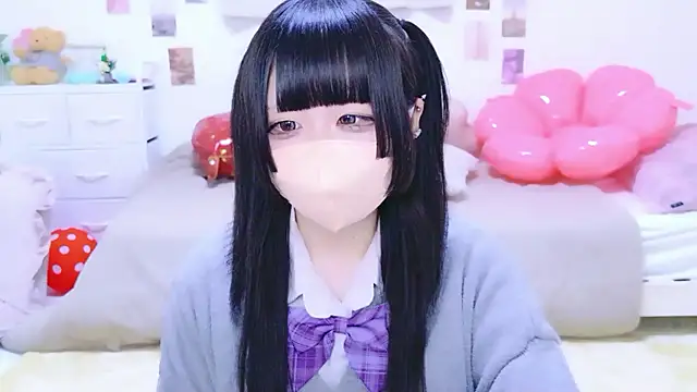 Nano chan  online show from April 12, 2026, 9:25 am