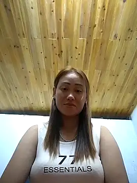 Snapshot of Dung_x chatting on October 7, 2025, 1:08 pm Dung x online show from October 7, 2025, 1:08 pm