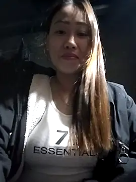 Snapshot of Dung_x chatting on January 15, 2026, 9:36 am Dung x online show from January 15, 2026, 9:36 am