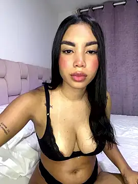 karolaalcendra online show from January 19, 2026, 2:48 am