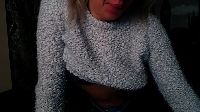 EmmaCat  online show from November 8, 2025, 5:29 am