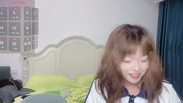 Snapshot of FF-XZ chatting on October 16, 2025, 12:28 pm FF-XZ online show from October 16, 2025, 12:28 pm