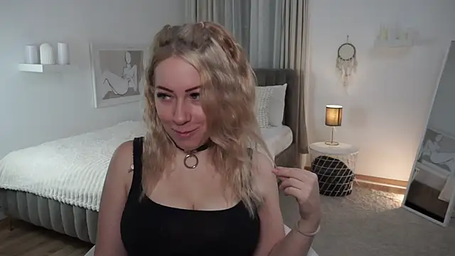 sandraa cole online show from October 8, 2025, 1:31 pm