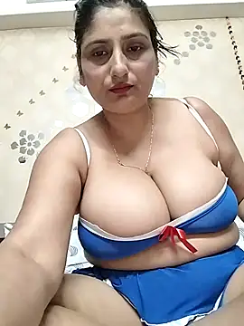 Loveangle1 online show from September 21, 2025, 6:09 pm