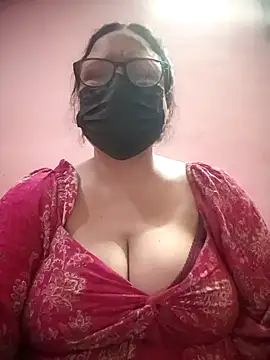 thehotlady online show from December 15, 2025, 8:51 am