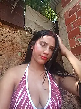 Snapshot of Katalella_Hott chatting on September 23, 2025, 2:31 pm Katalella Hott online show from September 23, 2025, 2:31 pm
