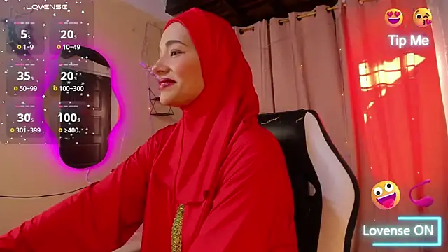 ShanaJamil online show from October 6, 2025, 12:02 pm