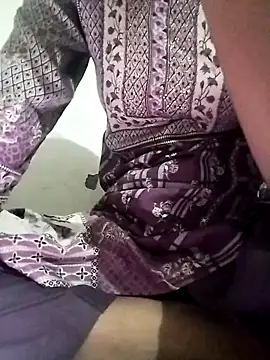 Rapunzal online show from November 12, 2025, 5:13 pm