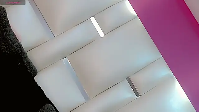 JessiscaWalker online show from November 1, 2025, 7:38 pm