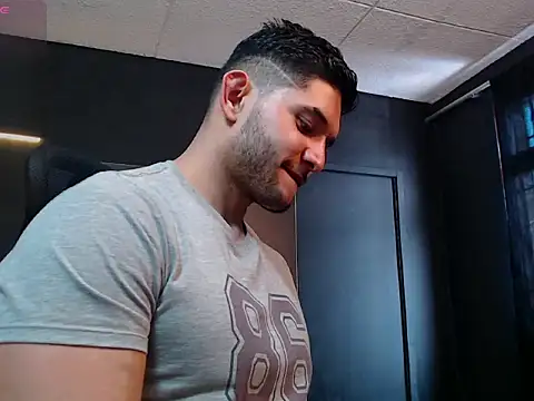 RichardMilleer online show from November 7, 2025, 2:17 pm