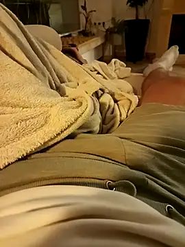 fullystroked online show from November 4, 2025, 10:20 pm