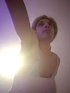 GoddessJsBitchBoy online show from November 27, 2025, 12:13 am