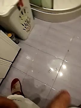 Snapshot of lolo699 chatting on October 29, 2025, 6:26 am lolo699 online show from October 29, 2025, 6:26 am