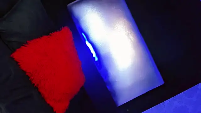 Snapshot of daniela_dolls chatting on December 16, 2025, 1:16 pm daniela dolls online show from December 16, 2025, 1:16 pm