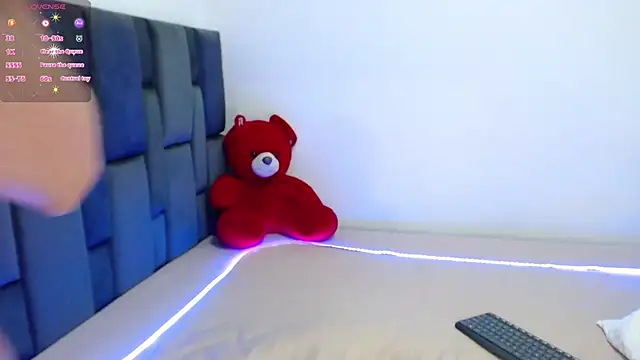 Snapshot of sara_joker chatting on October 10, 2025, 11:15 pm sara joker online show from October 10, 2025, 11:15 pm