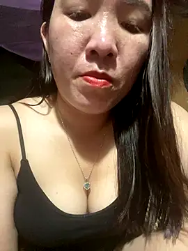 Luna-ass online show from October 27, 2025, 2:21 pm