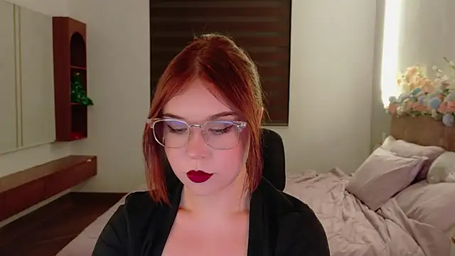 Lilith Bonheur online show from May 29, 2026, 1:09 pm