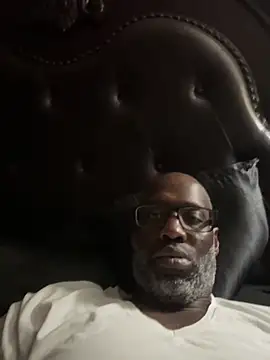 Snapshot of 1HOEBOSS chatting on March 4, 2026, 3:56 am 1HOEBOSS online show from March 4, 2026, 3:56 am