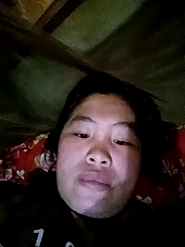 Luyen004 online show from March 3, 2026, 12:33 pm