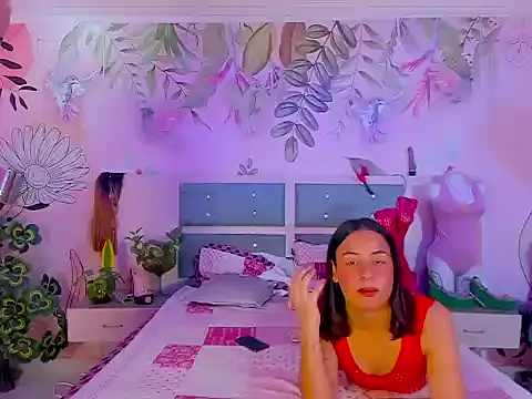 Snapshot of sweet_lulu_sofia chatting on September 25, 2025, 5:33 am sweet lulu sofia online show from September 25, 2025, 5:33 am