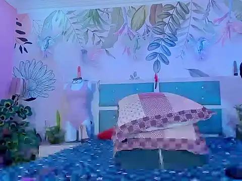 Snapshot of sweet_lulu_sofia chatting on October 2, 2025, 8:49 pm sweet lulu sofia online show from October 2, 2025, 8:49 pm