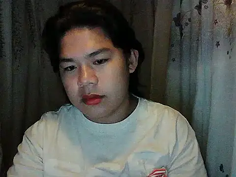 Huntrix2025 online show from November 14, 2025, 6:50 pm