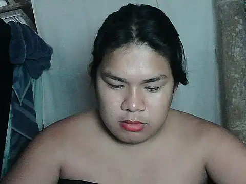 Snapshot of Huntrix2025 chatting on April 25, 2026, 1:30 am Huntrix2025 online show from April 25, 2026, 1:30 am