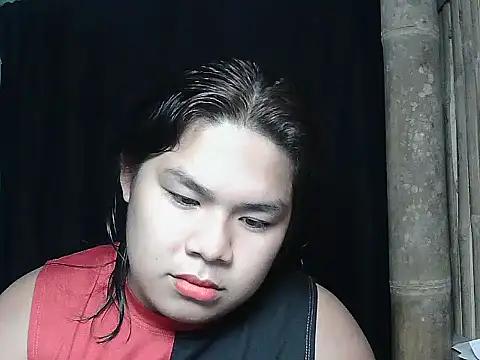 Snapshot of Huntrix2025 chatting on May 19, 2026, 3:02 am Huntrix2025 online show from May 19, 2026, 3:02 am