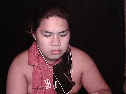 Snapshot of Huntrix2025 chatting on May 19, 2026, 3:07 pm Huntrix2025 online show from May 19, 2026, 3:07 pm