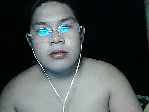 Snapshot of Huntrix2025 chatting on May 25, 2026, 2:01 pm Huntrix2025 online show from May 25, 2026, 2:01 pm