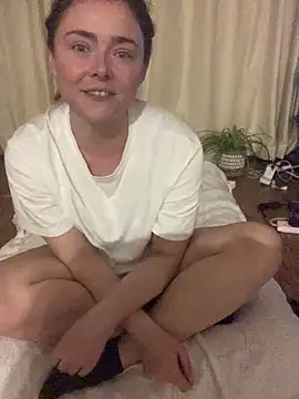 Mia Winters online show from February 28, 2026, 7:15 pm