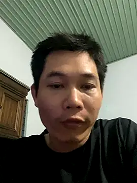 Snapshot of vila25cm chatting on November 3, 2025, 3:02 pm vila25cm online show from November 3, 2025, 3:02 pm