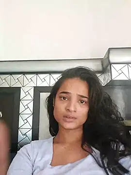 veronica 97 online show from November 6, 2025, 7:20 am