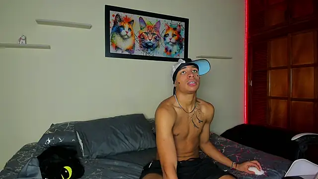 Snapshot of dann_cute028 chatting on February 3, 2026, 8:25 pm dann cute028 online show from February 3, 2026, 8:25 pm