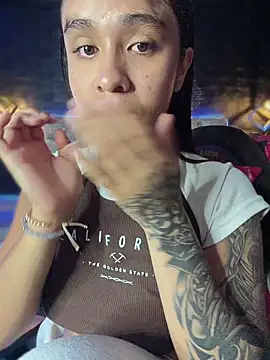 Isabella-Teen online show from March 6, 2026, 1:57 am