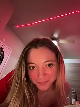 Snapshot of cuminhot69 chatting on September 14, 2025, 6:45 am cuminhot69 online show from September 14, 2025, 6:45 am