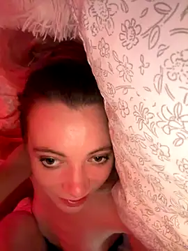 Snapshot of cuminhot69 chatting on October 20, 2025, 7:31 am cuminhot69 online show from October 20, 2025, 7:31 am