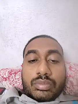 Snapshot of ndon63421 chatting on October 6, 2025, 4:48 pm ndon63421 online show from October 6, 2025, 4:48 pm