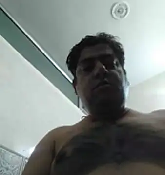 Snapshot of Love40777 chatting on May 15, 2026, 4:30 am Love40777 online show from May 15, 2026, 4:30 am